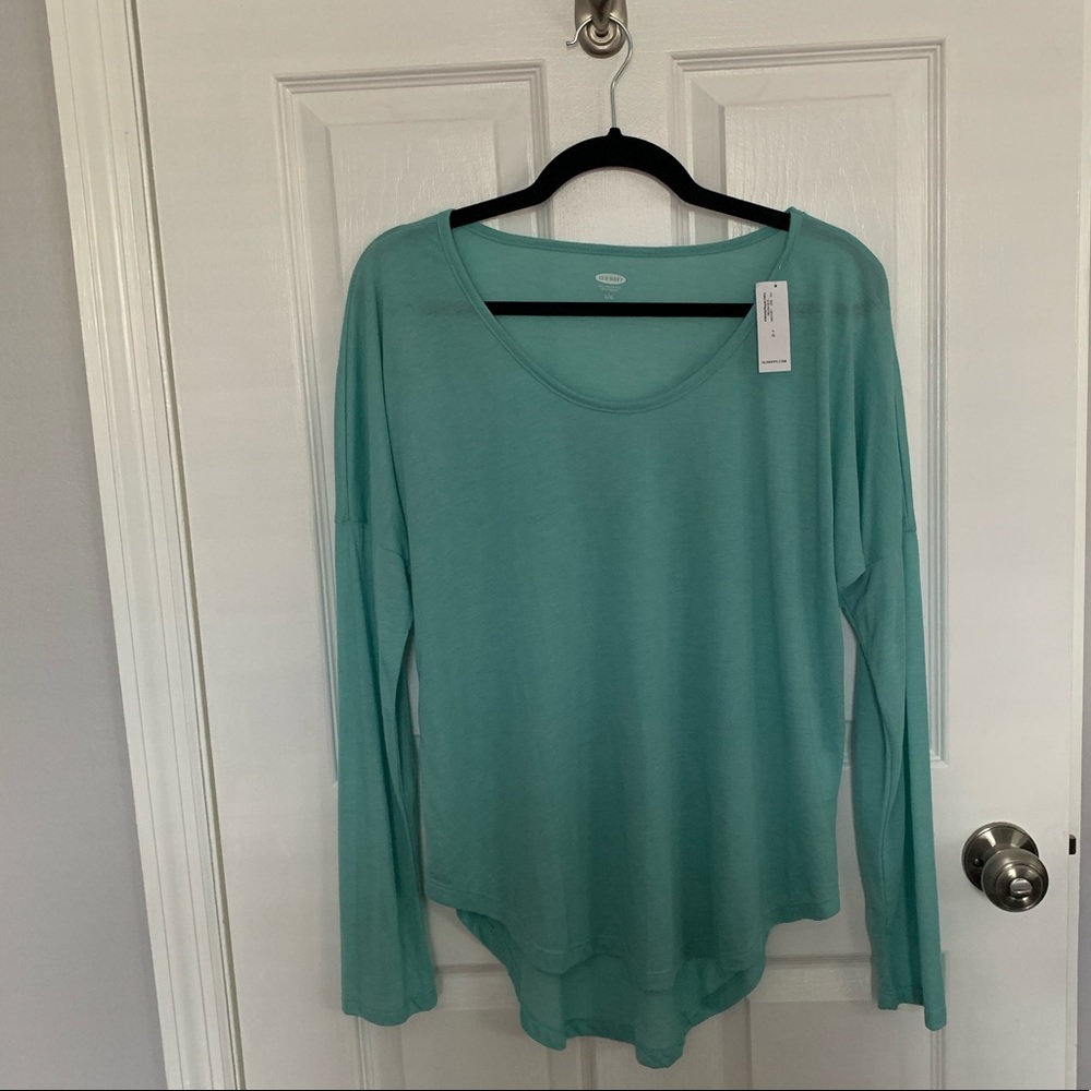 Old Navy Long Sleeve Tee